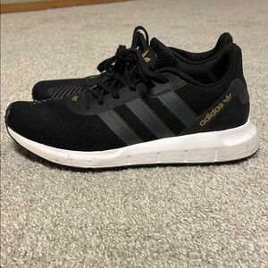 Adidas Women’s Running Shoes – Size 9.5 (Black/White)